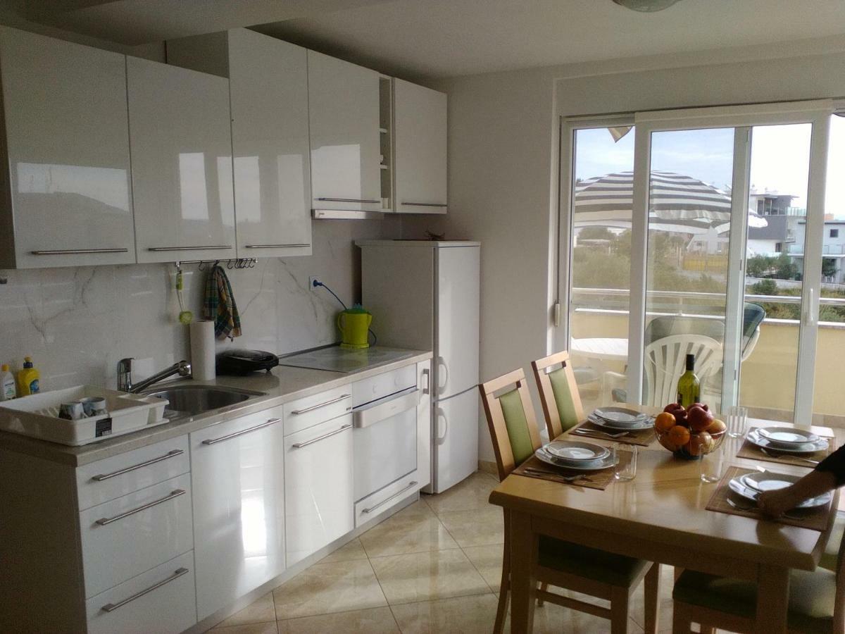 Apartament M & E Vodice Eksteriør billede