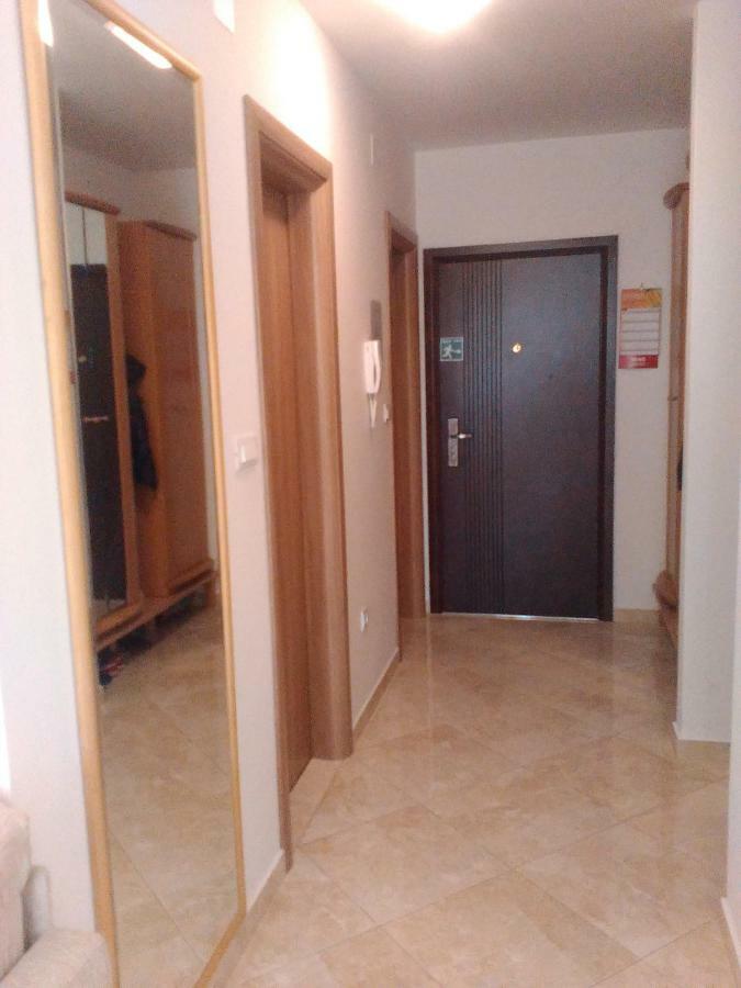 Apartament M & E Vodice Eksteriør billede