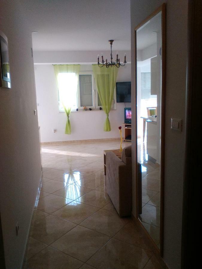 Apartament M & E Vodice Eksteriør billede