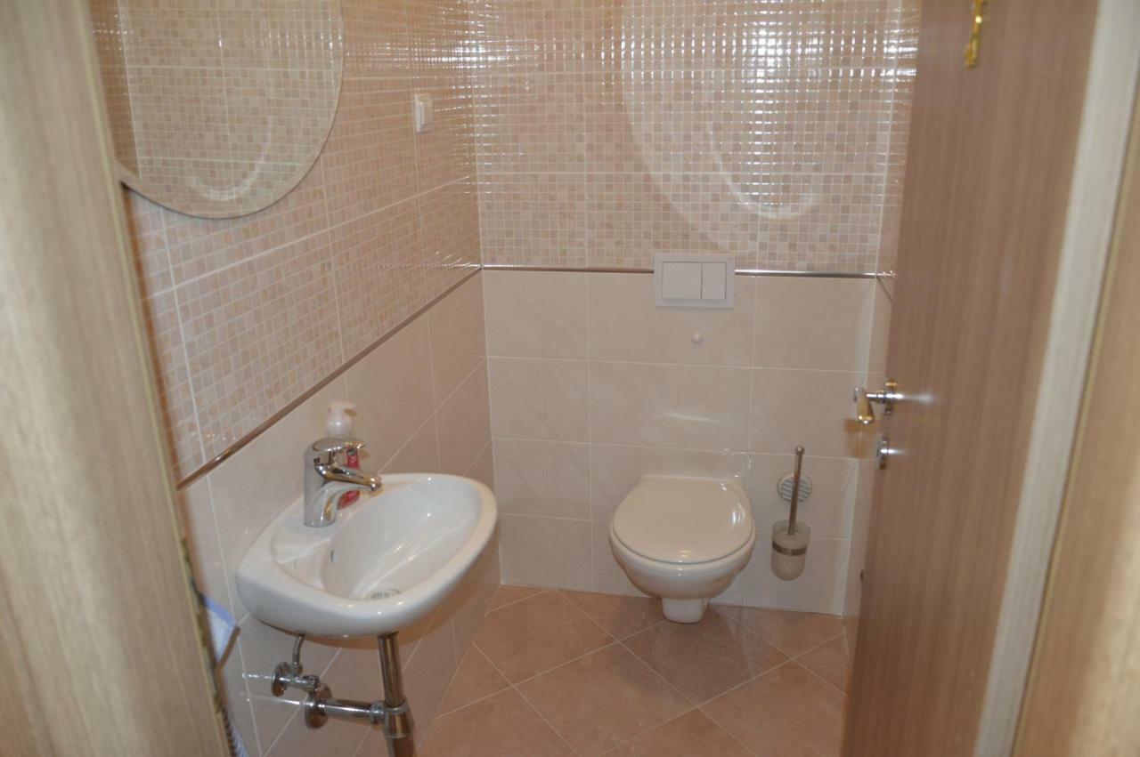Apartament M & E Vodice Eksteriør billede